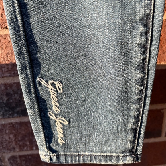 Dark Blue Mid-Rise Guess ▵ Jeans 👖 - Picture 8 of 14